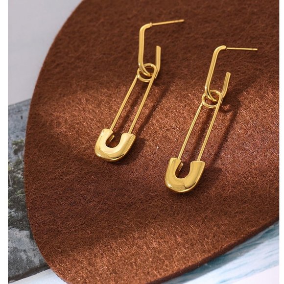 New 18K Gold Plated Safety Pin Earrings - Picture 3 of 5
